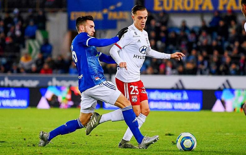 韩籍电竞选手Rookie拿到中国绿卡