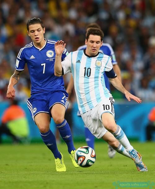 电竞行业迈向规范化发展