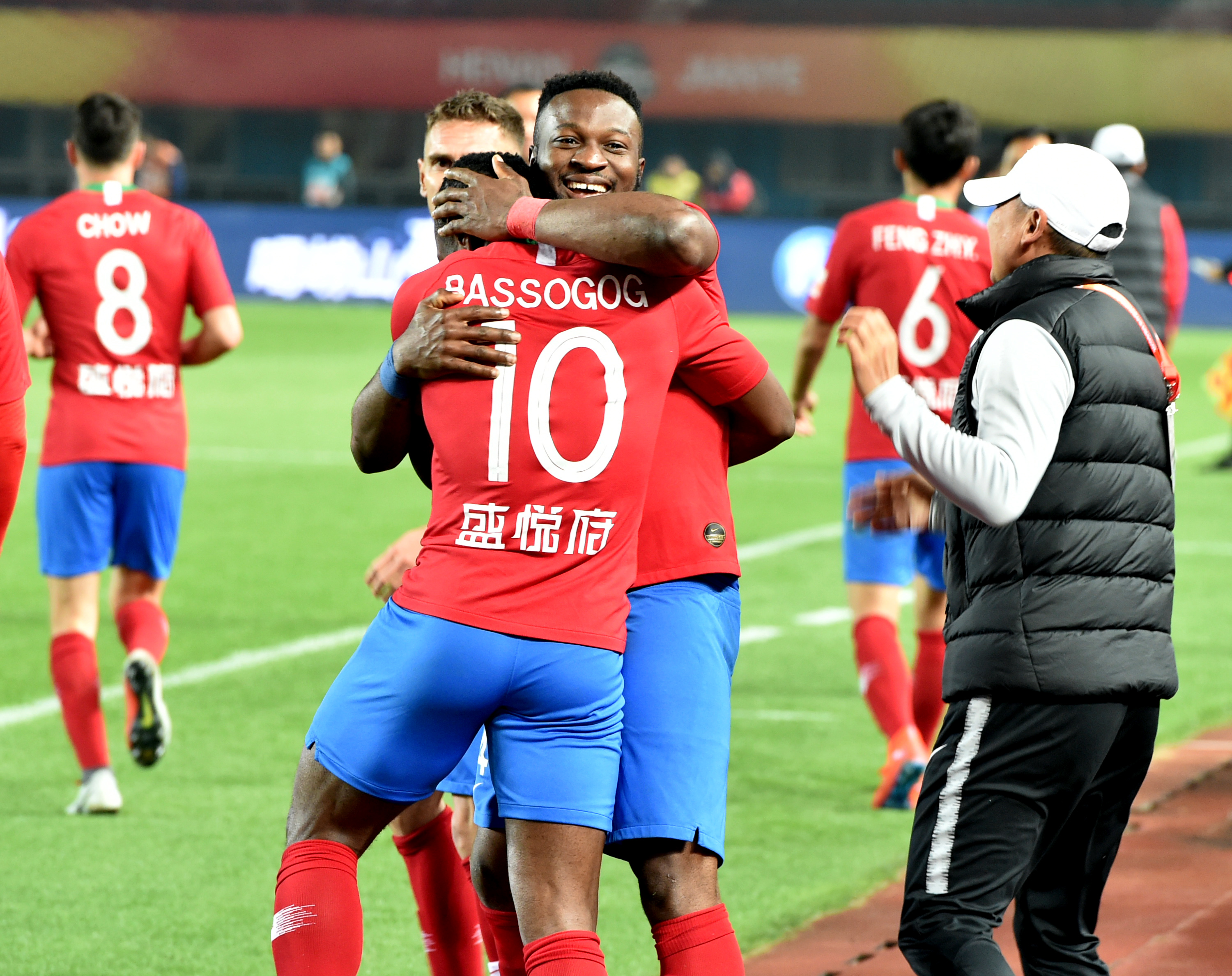 重磅官宣！泰克堡垒成为成都AG超玩会官方电竞椅合作伙伴